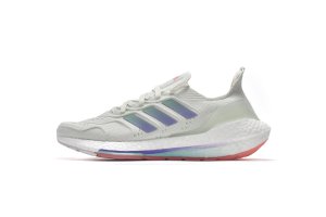 Tênis Adidas UltraBoost 22 Heat.Rdy - Verde Claro - Feminino 